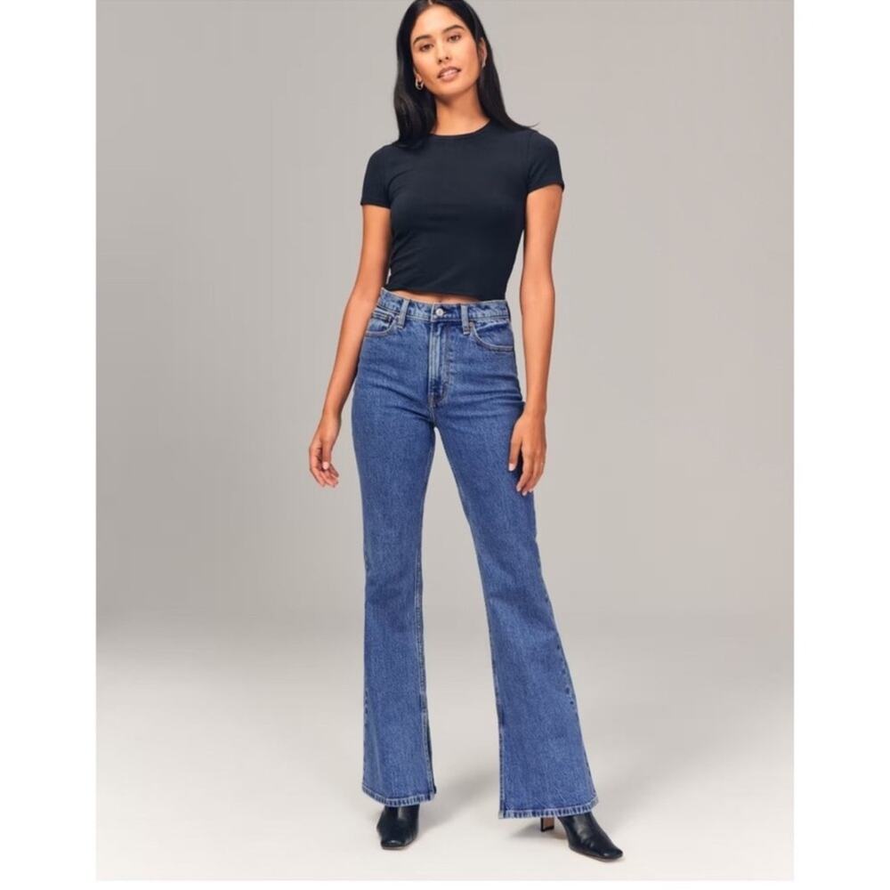 Abercrombie & Fitch Blue Vintage Flare High Rise Jeans Size 31 / 12 Y2K Classic